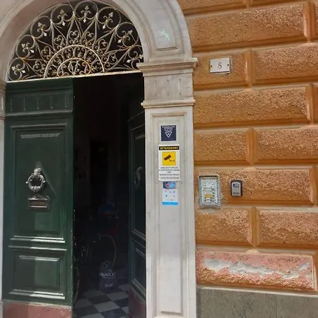 A Piedi Nudi - Colazione Inclusa Gasthuis Levanto